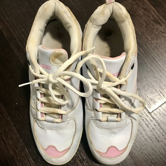 White Sneakers with Wheels - Picture 2 of 8